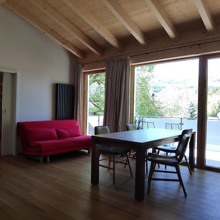 Ferienwohnungen Und Zimmer In Reutlingen-Goenningen Exterior photo